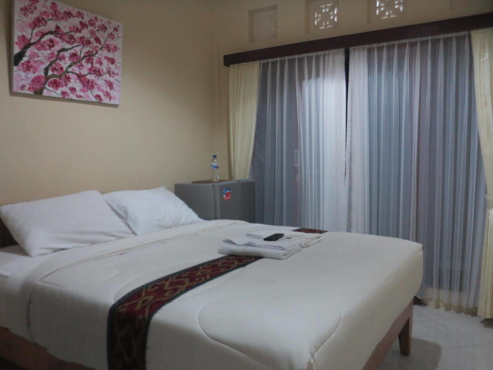 Sari Buana Bed & Breakfast Kuta Lombok Exteriér fotografie